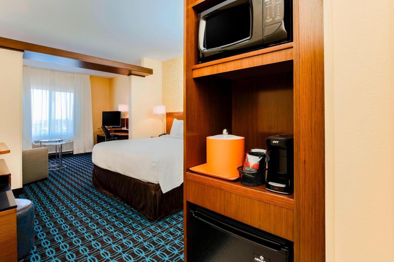 Fairfield Inn & Suites By Marriott Пекос Екстериор снимка
